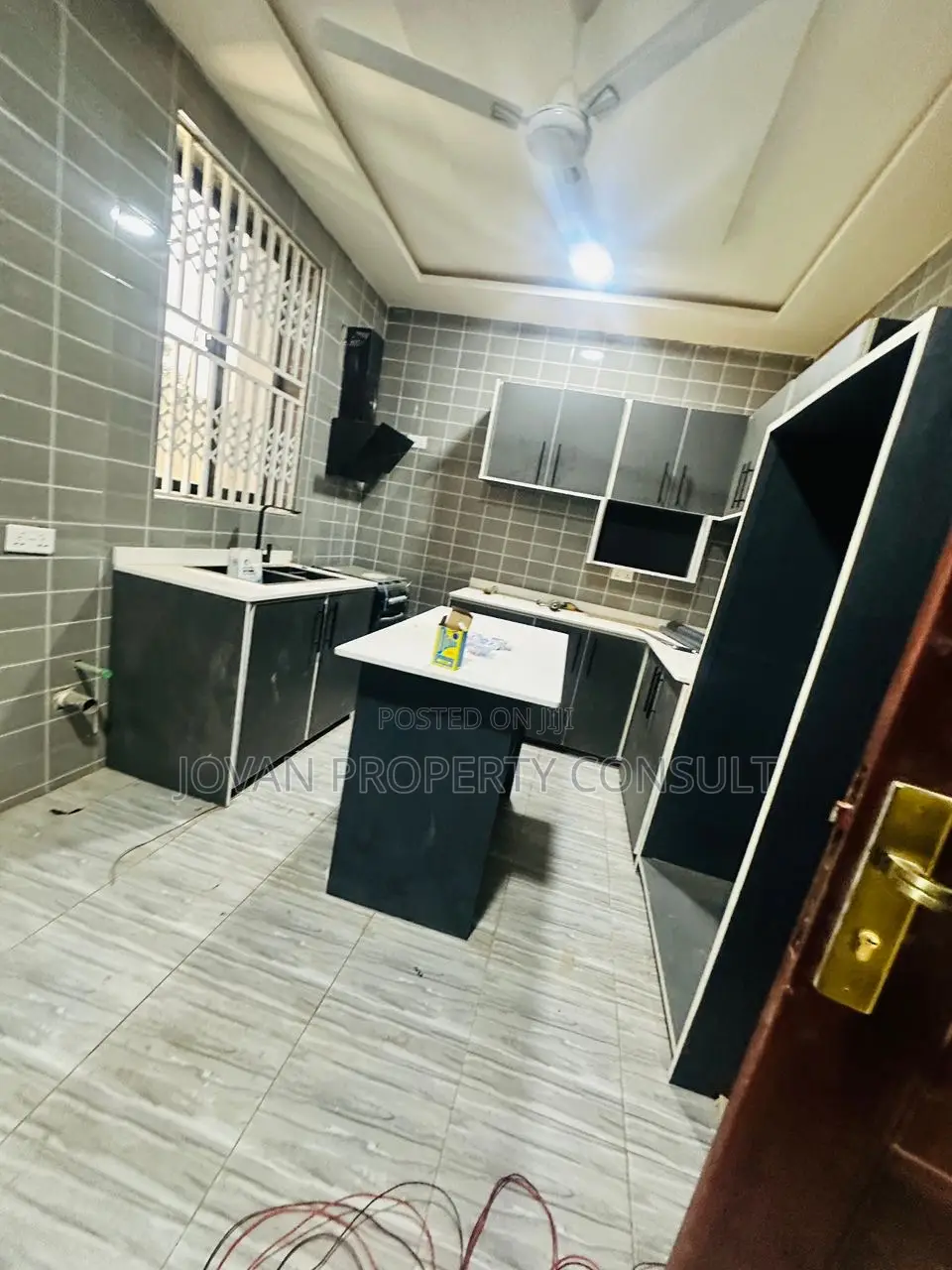 3bdrm House in Ofankor Barrier, Achimota for sale