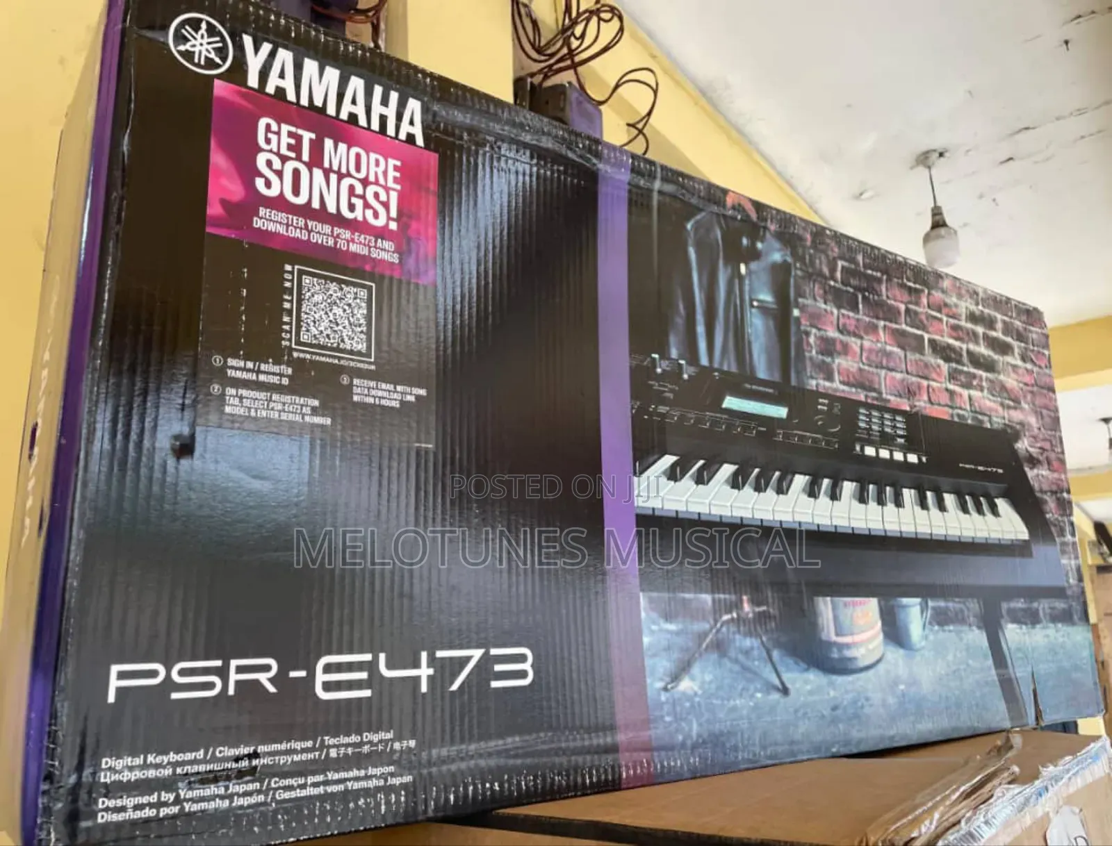 Yamaha PSR-E473 Portable Keyboard
