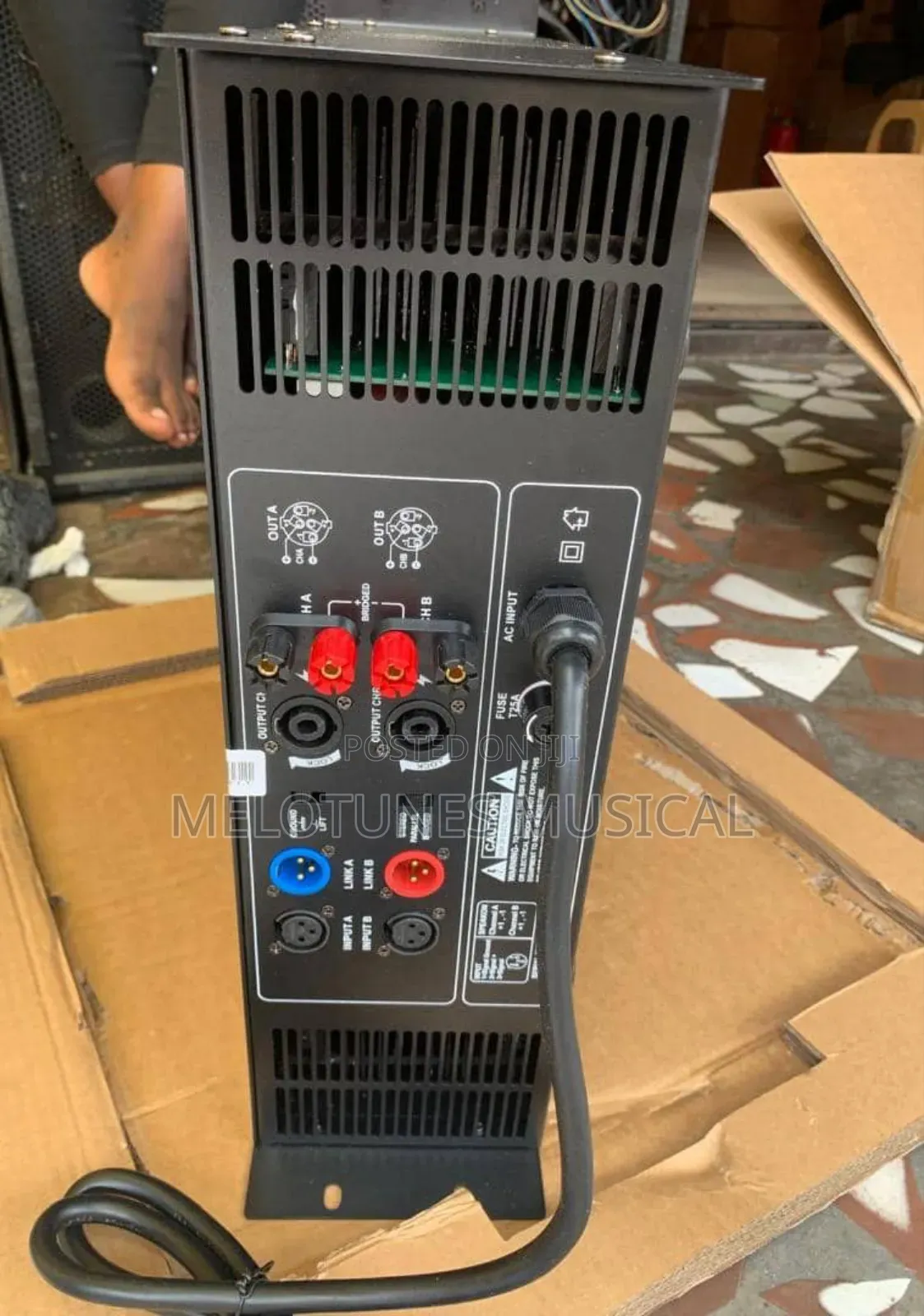 Martins Audio Mx13000 Professional Power Amplifier