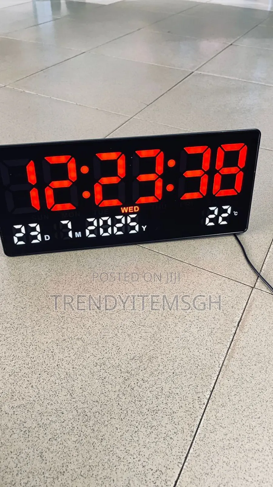 Digital Led Screen Clock With Calendar Temperature