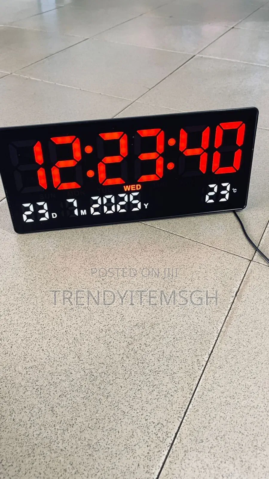 Digital Led Screen Clock With Calendar Temperature