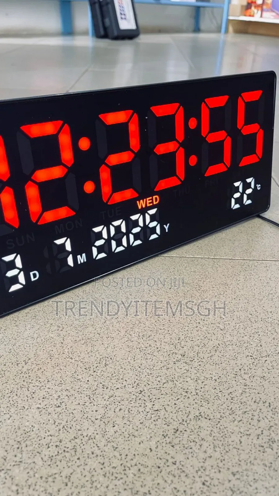 Digital Led Screen Clock With Calendar Temperature