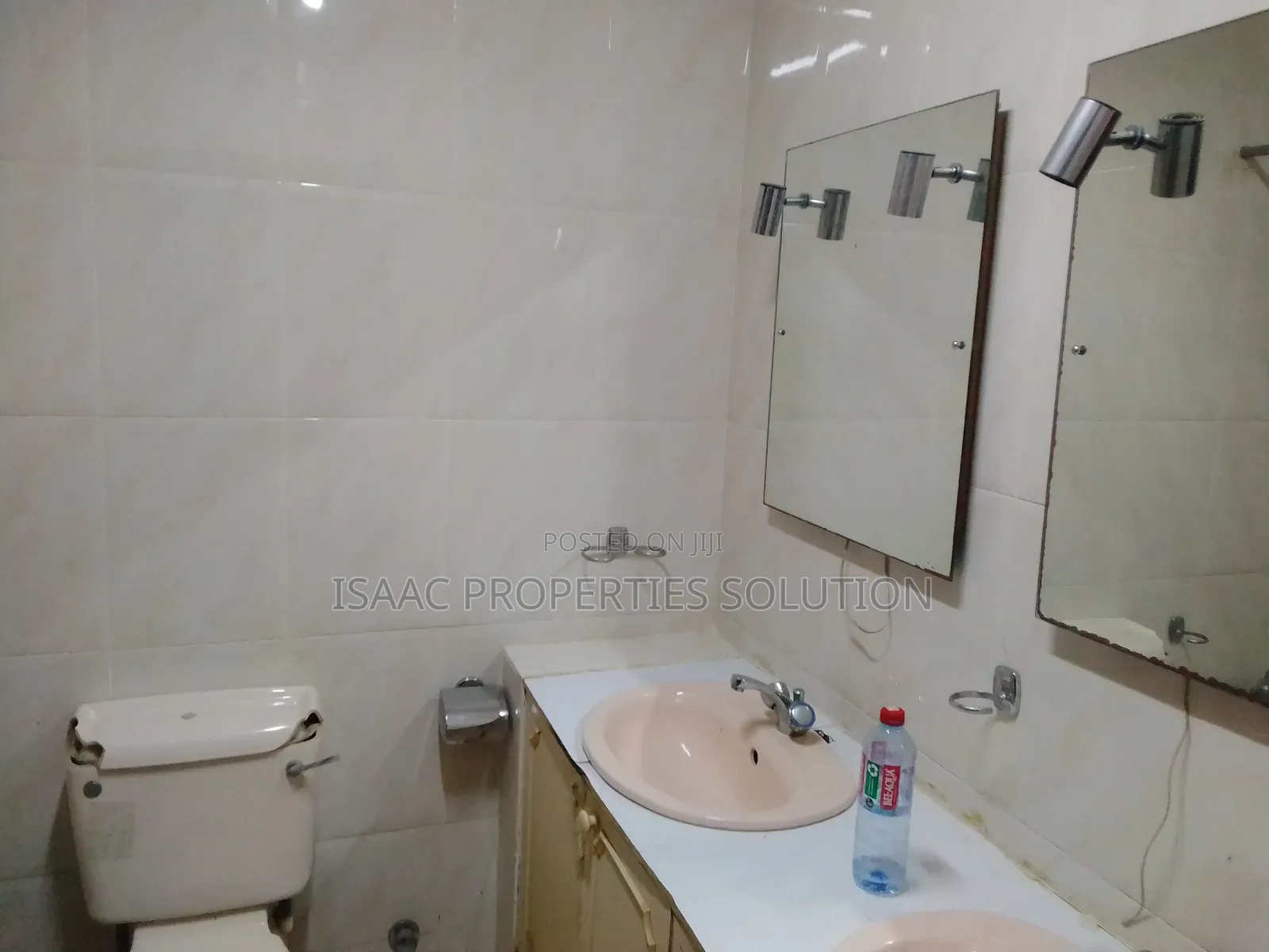 1bdrm Apartment in Isaac Properties, Takoradi for rent