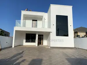 4bdrm House in Lakeside Estate for sale