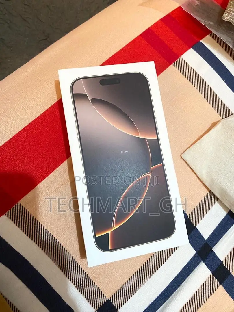 New Apple iPhone 16 Pro Max 256 GB Gold