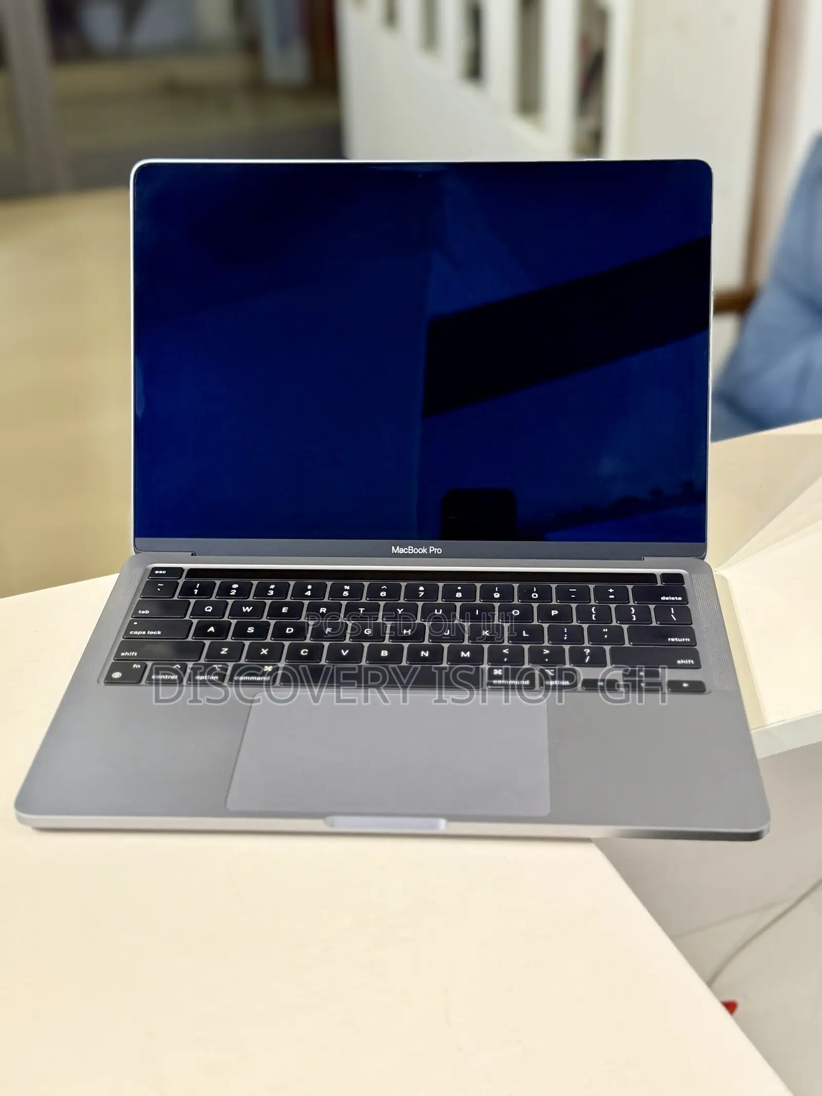 Laptop Apple MacBook Pro 2021 M1 8GB Apple M1 SSD 256GB