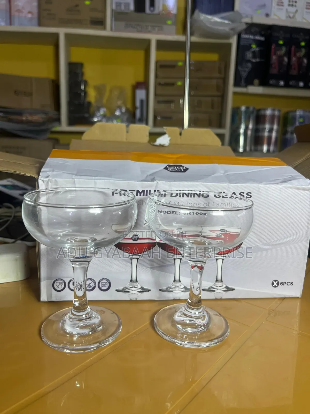 Martini Champagne Glass (Mixed)