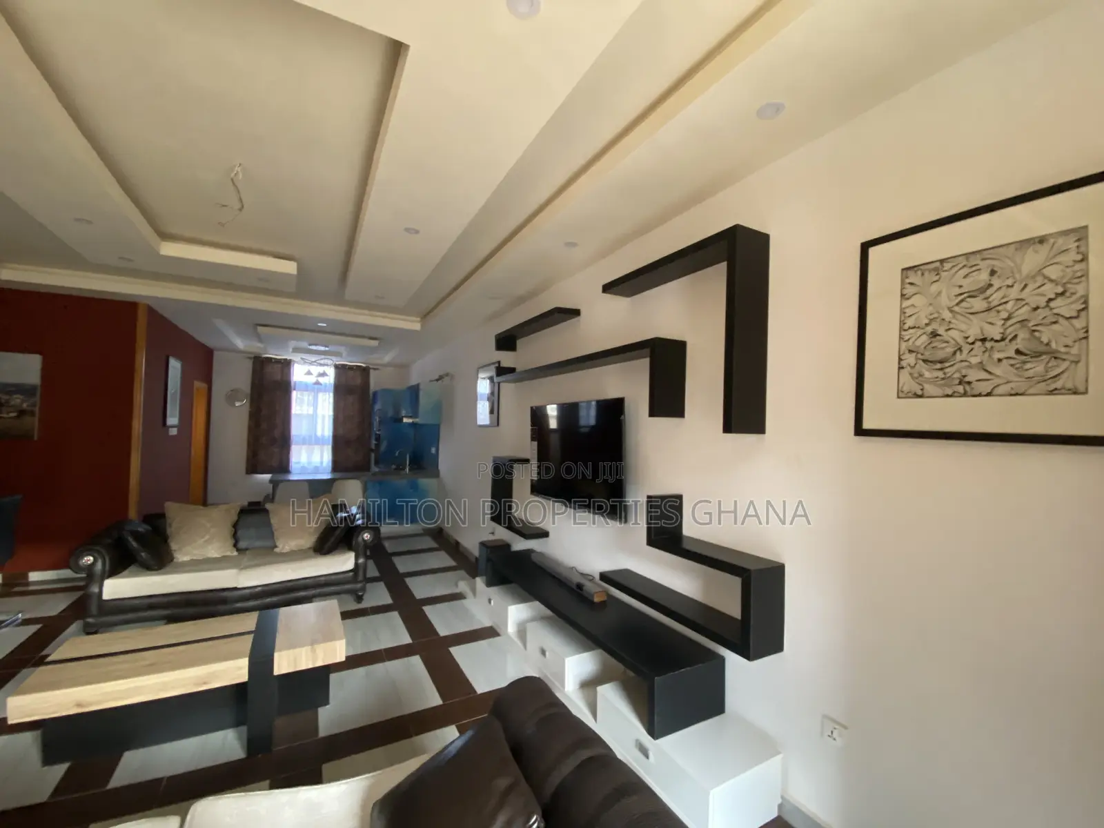 3bdrm Townhouse / Terrace in Adjiringano, School Junction for rent