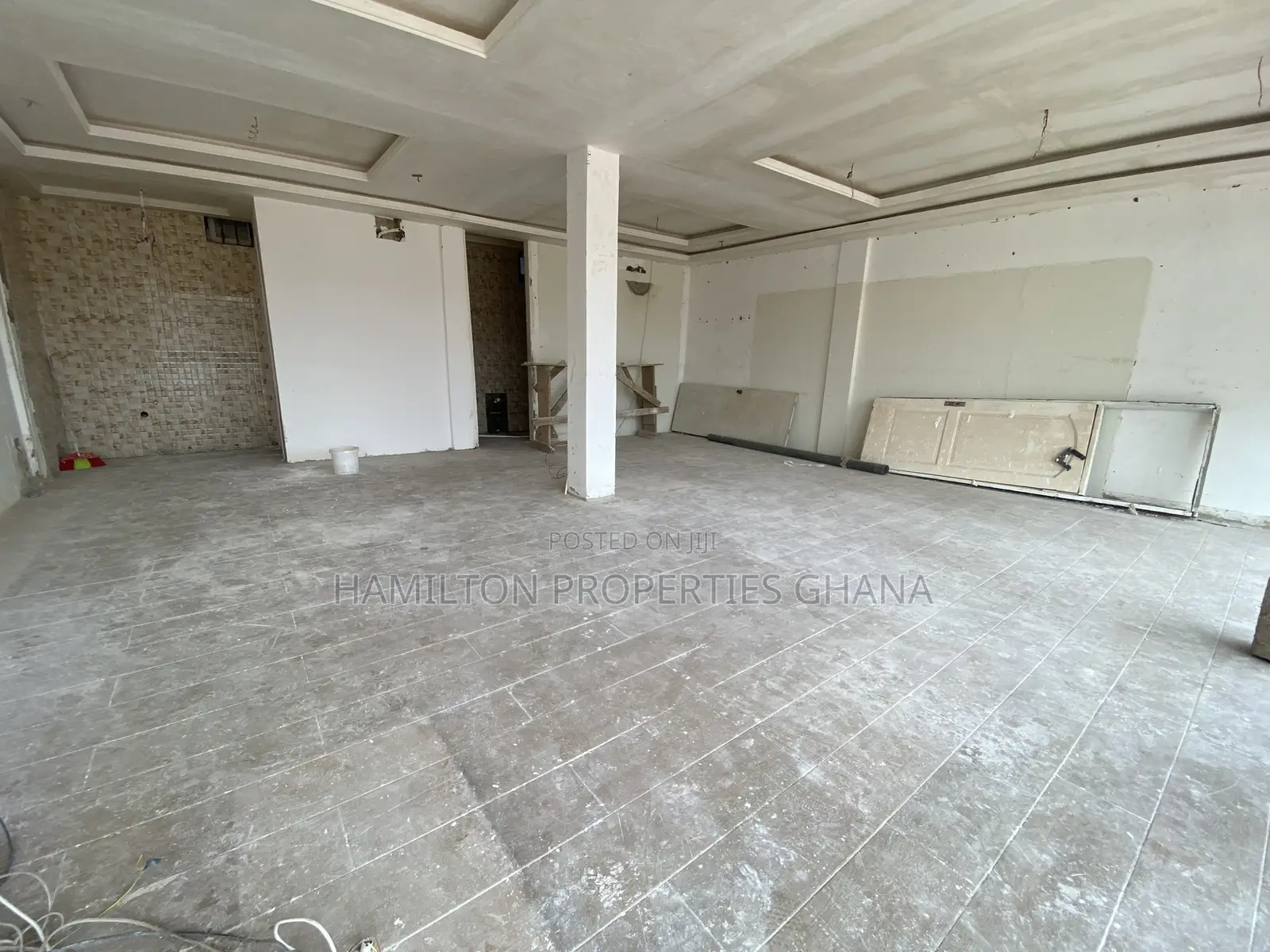 Shop for Rent in East Legon