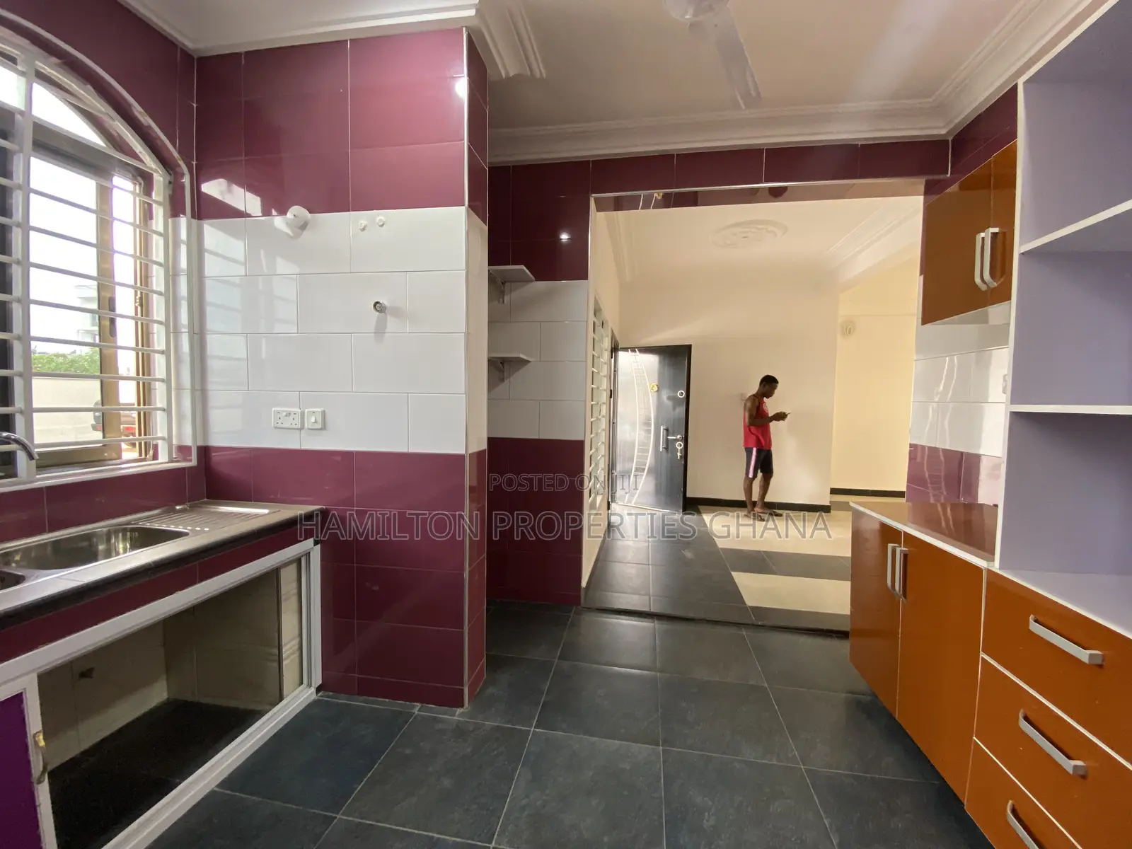 3bdrm Apartment in Lagos Avenue, East Legon for rent