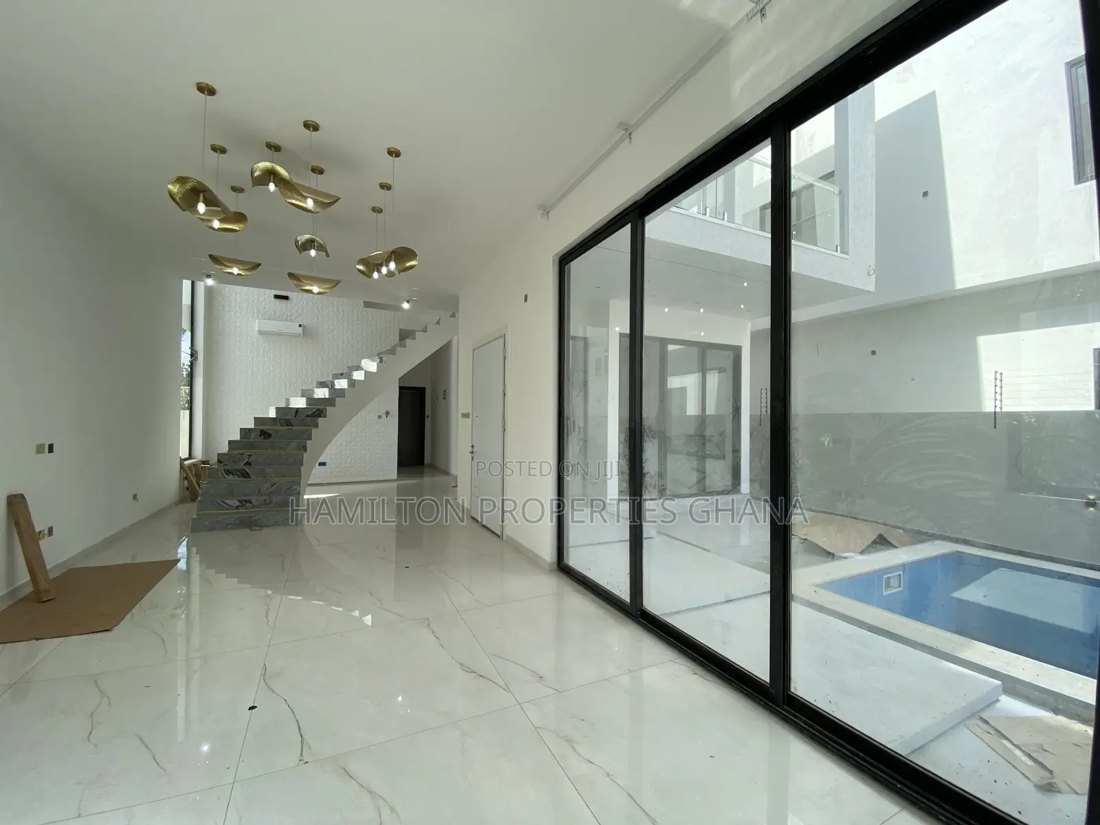 4bdrm Mansion in East Legon 69, Adjiriganor for sale