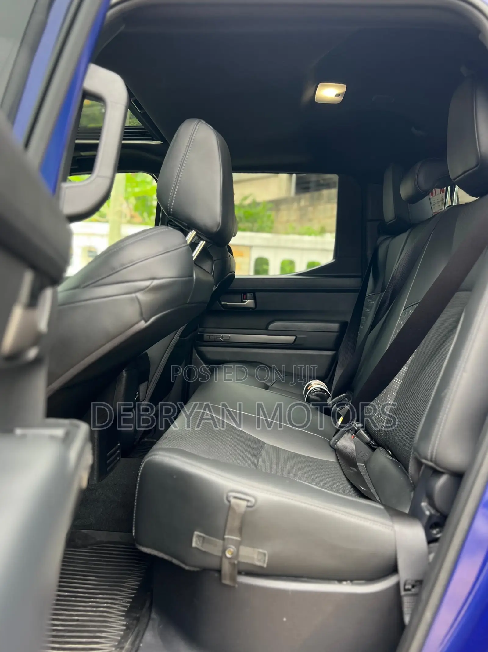 Toyota Tacoma SR5 Double Cab 6' Bed AT 2024 Blue