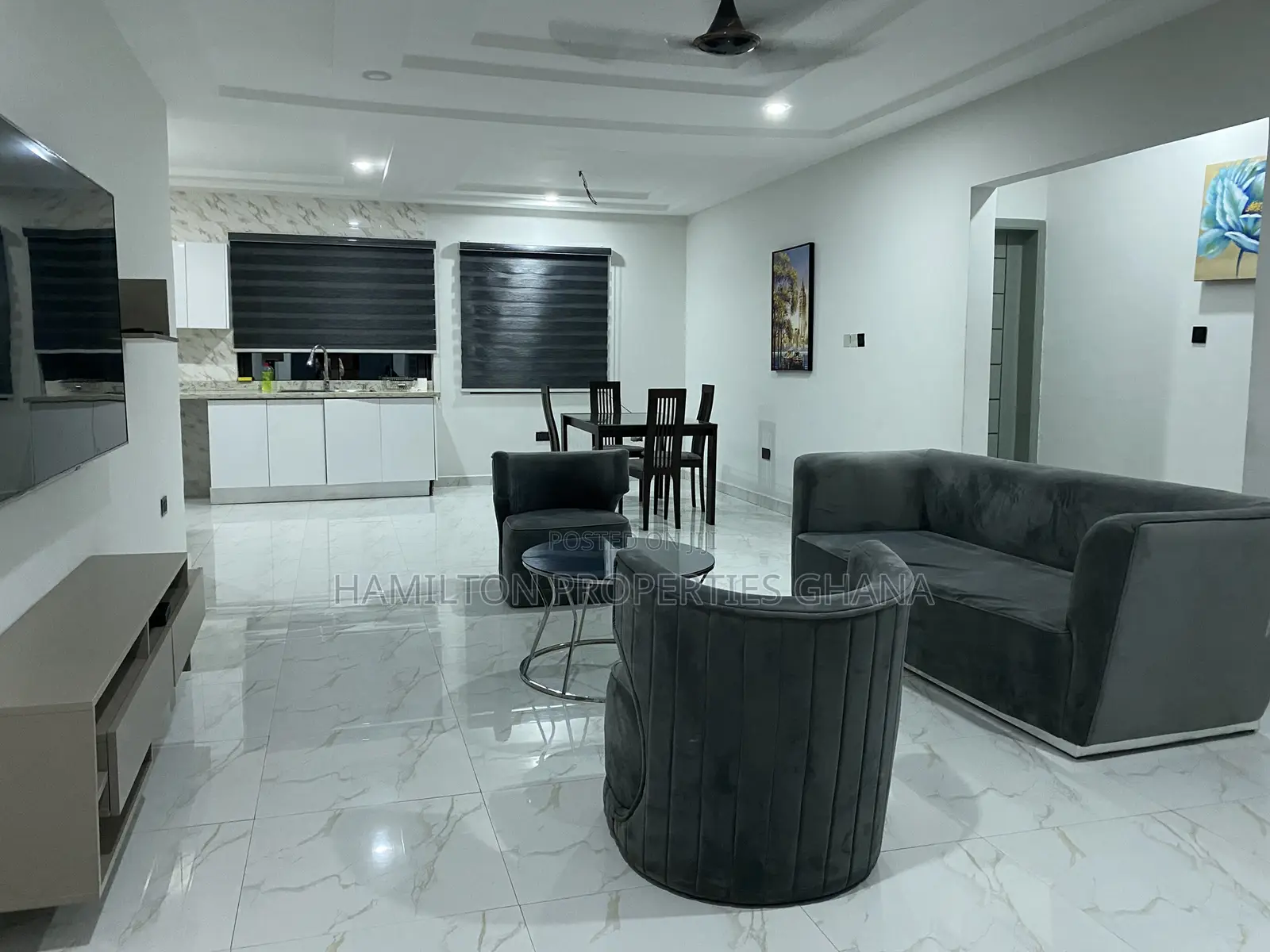 Furnished 2bdrm Apartment in School Junction for rent
