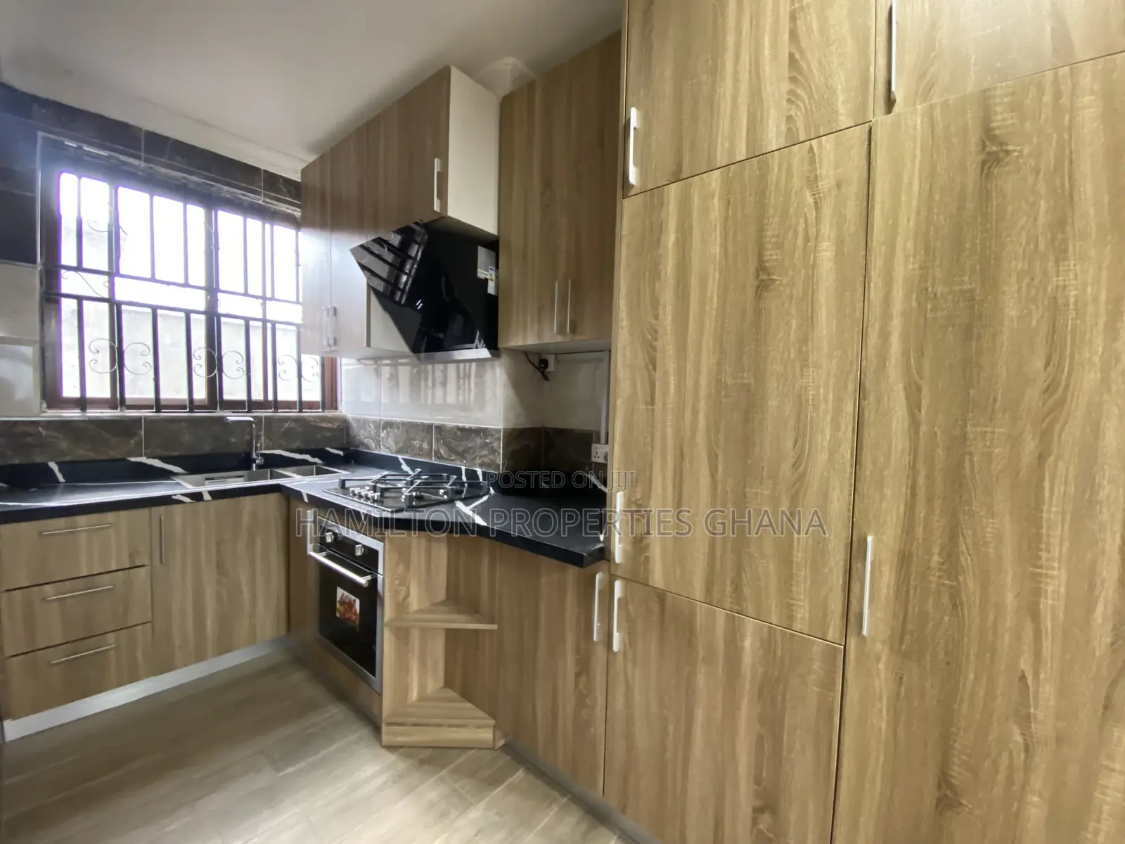 2bdrm Apartment in Adjiringanor, Ability for rent