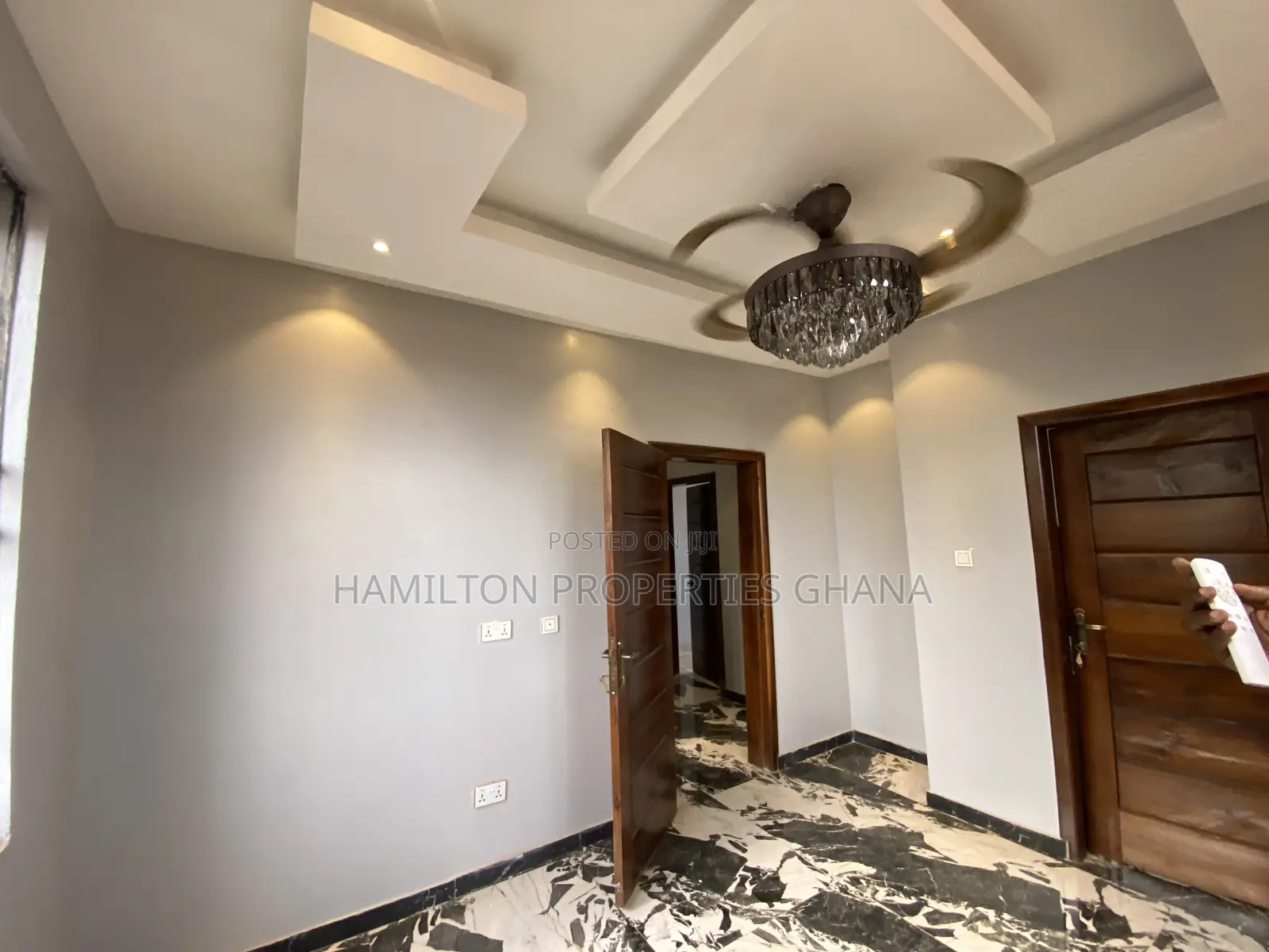 2bdrm Apartment in Adjiringanor, Ability for rent