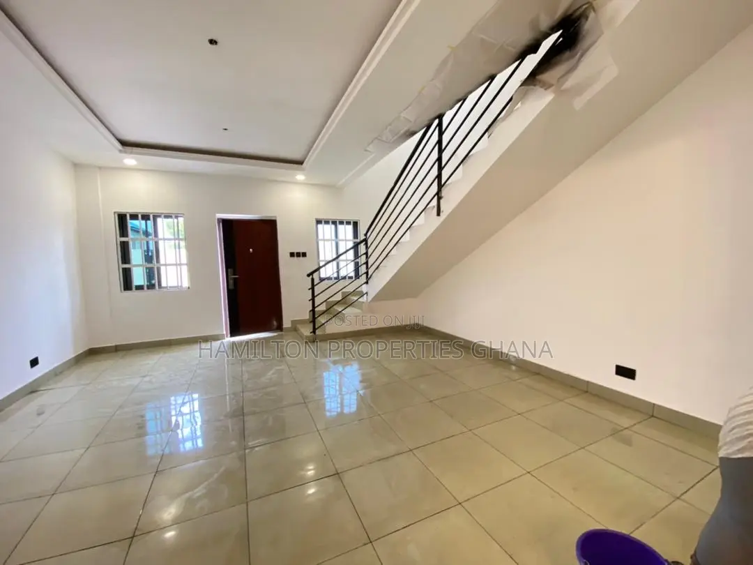 2bdrm Apartment in Nmai Dzorn for rent
