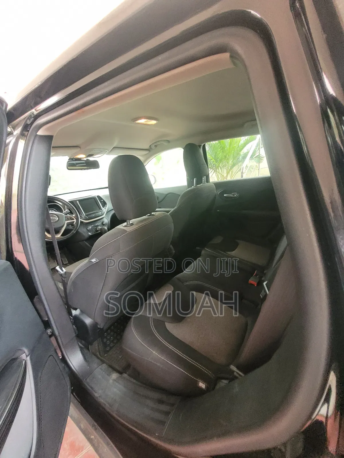 Jeep Cherokee Latitude 4dr SUV 4WD (2.4L 4cyl 9A) 2014 Black