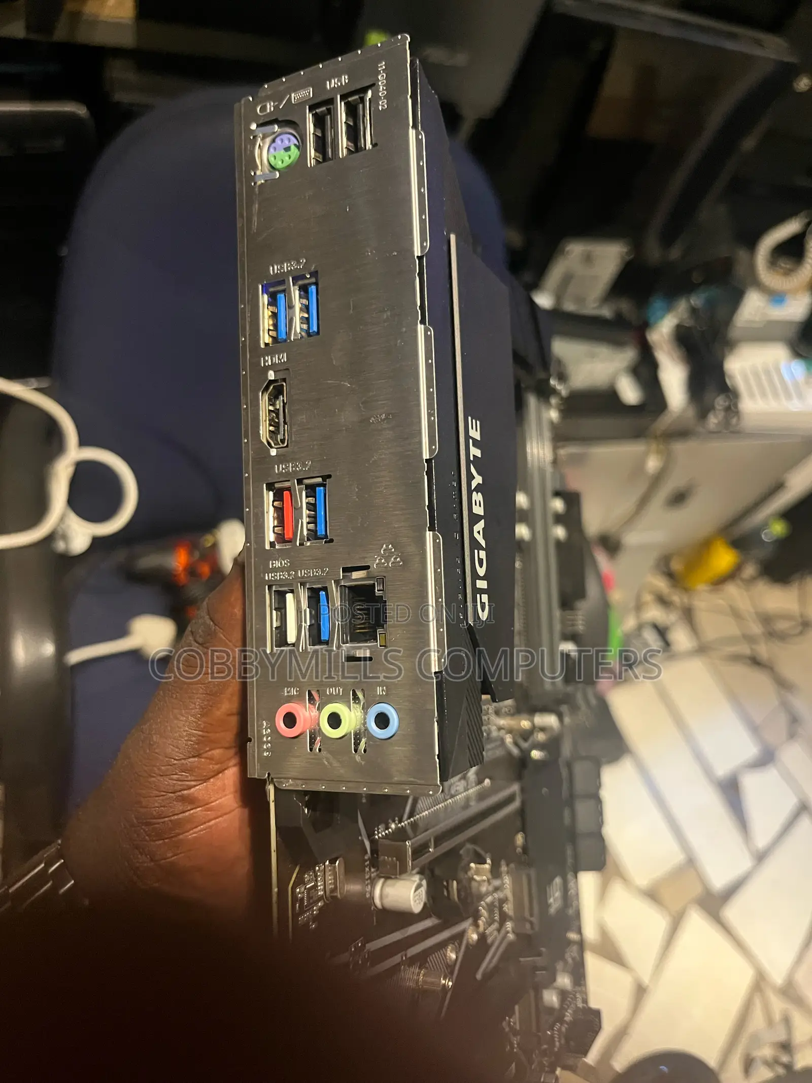 Gigabyte Z490-Ud Motherboards
