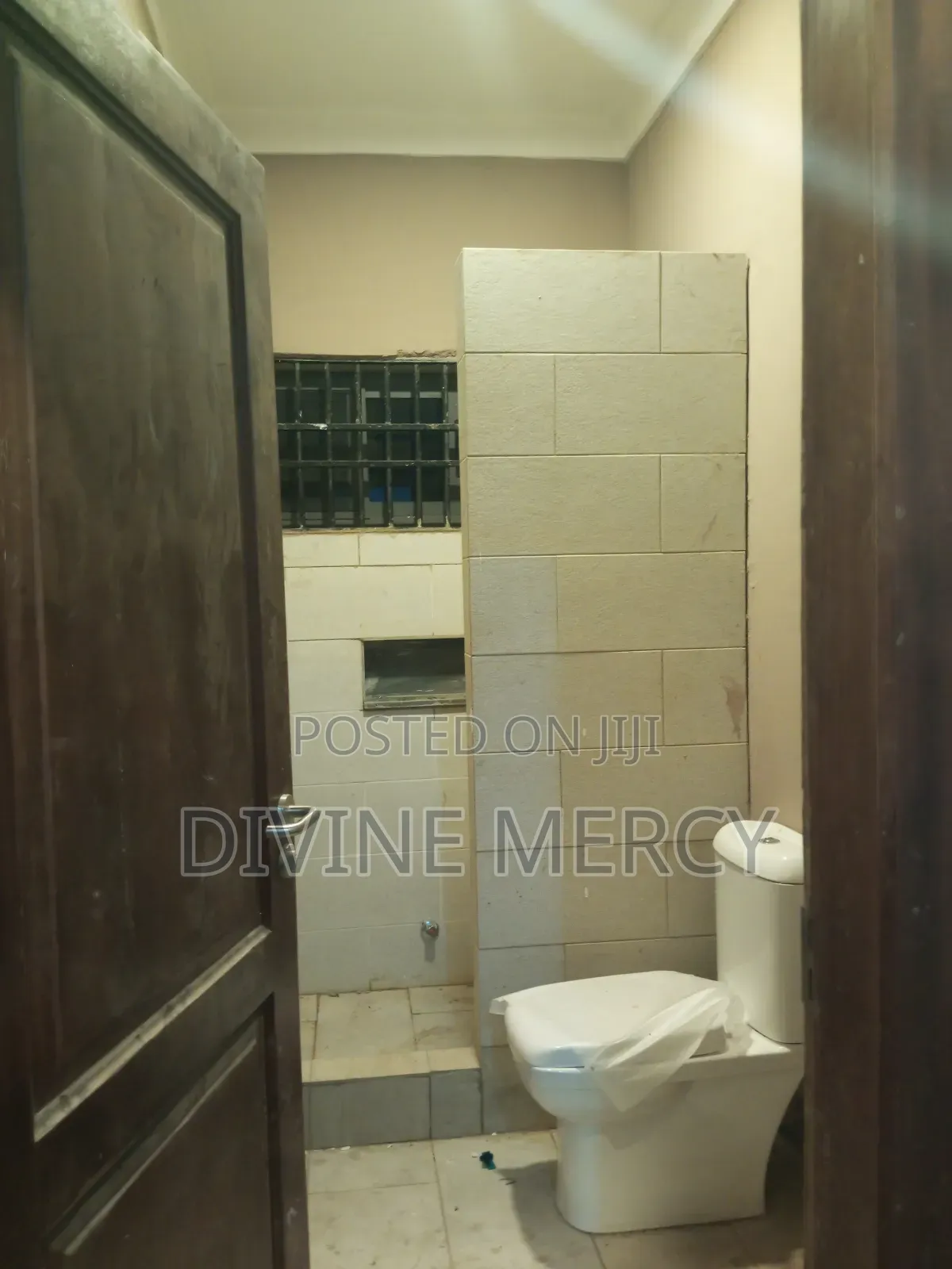 2bdrm Apartment in Blue Top Estate, Awutu Senya East Municipal for rent