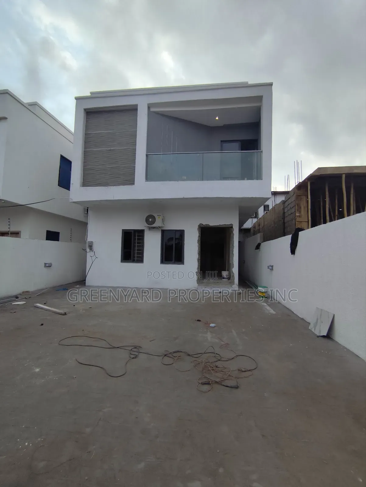 4bdrm House in Ogbojo, East Legon for sale
