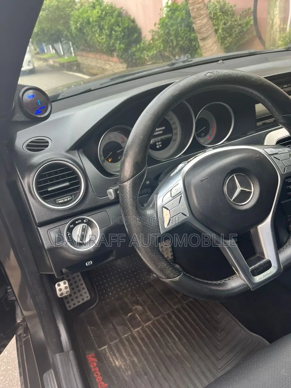 Mercedes-Benz C250 2014 Black