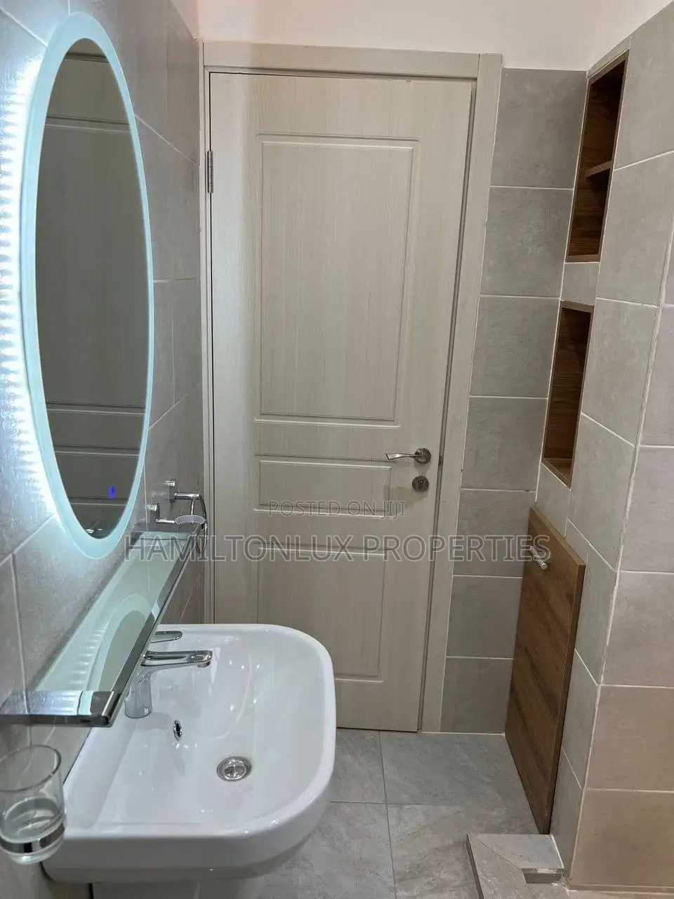 4bdrm House in East Legon for sale