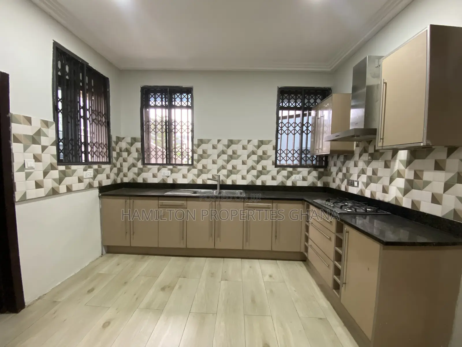 4bdrm House in Trassaco Villa, Adjiriganor for rent