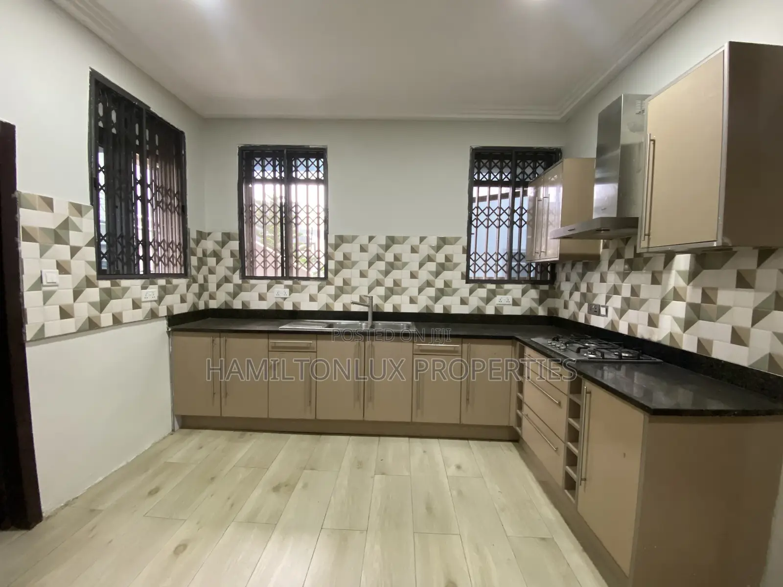 4bdrm House in Trassaco Villa, Adjiriganor for rent