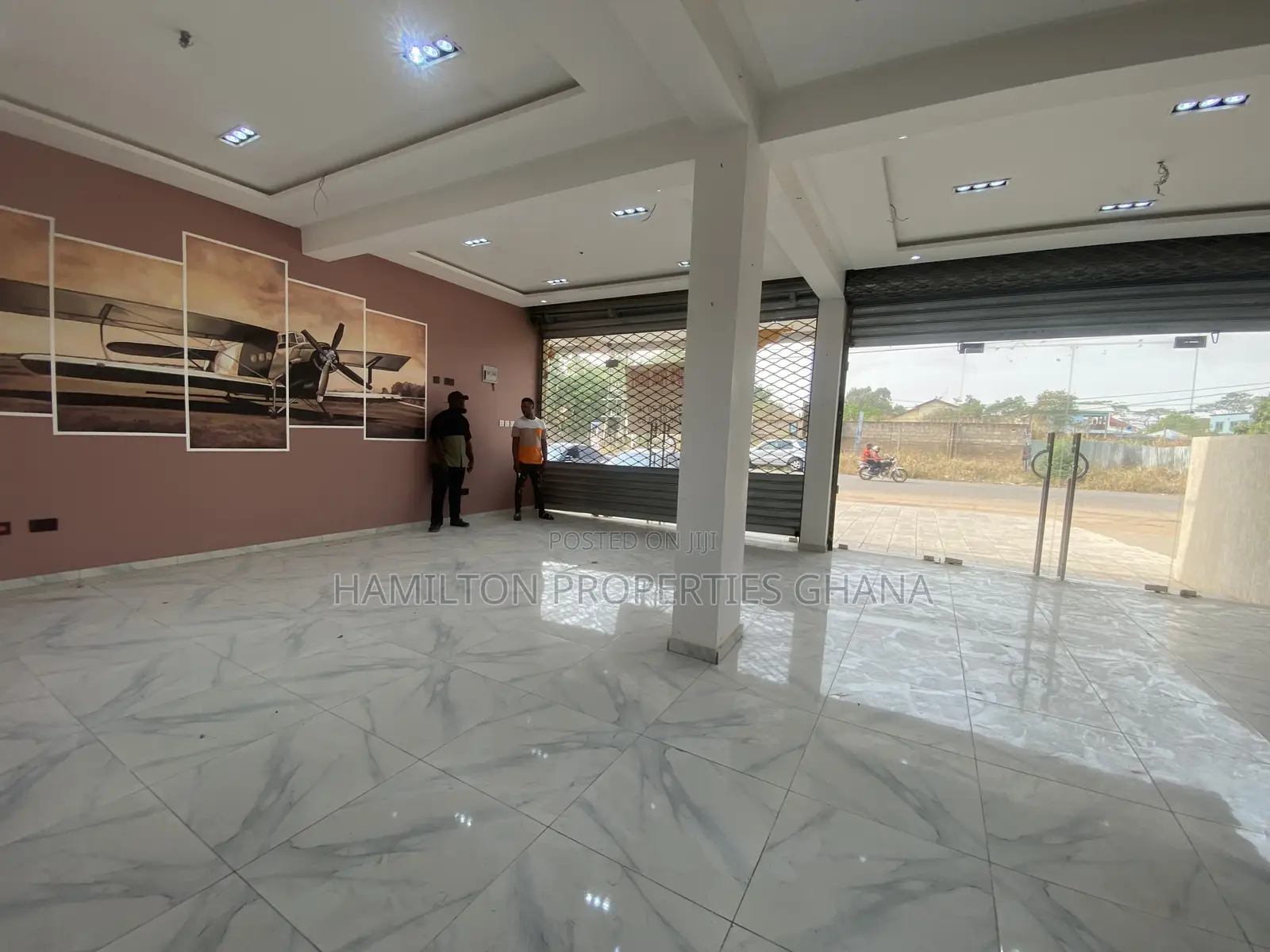 Shop for Rent Adjiringanor Bay Link