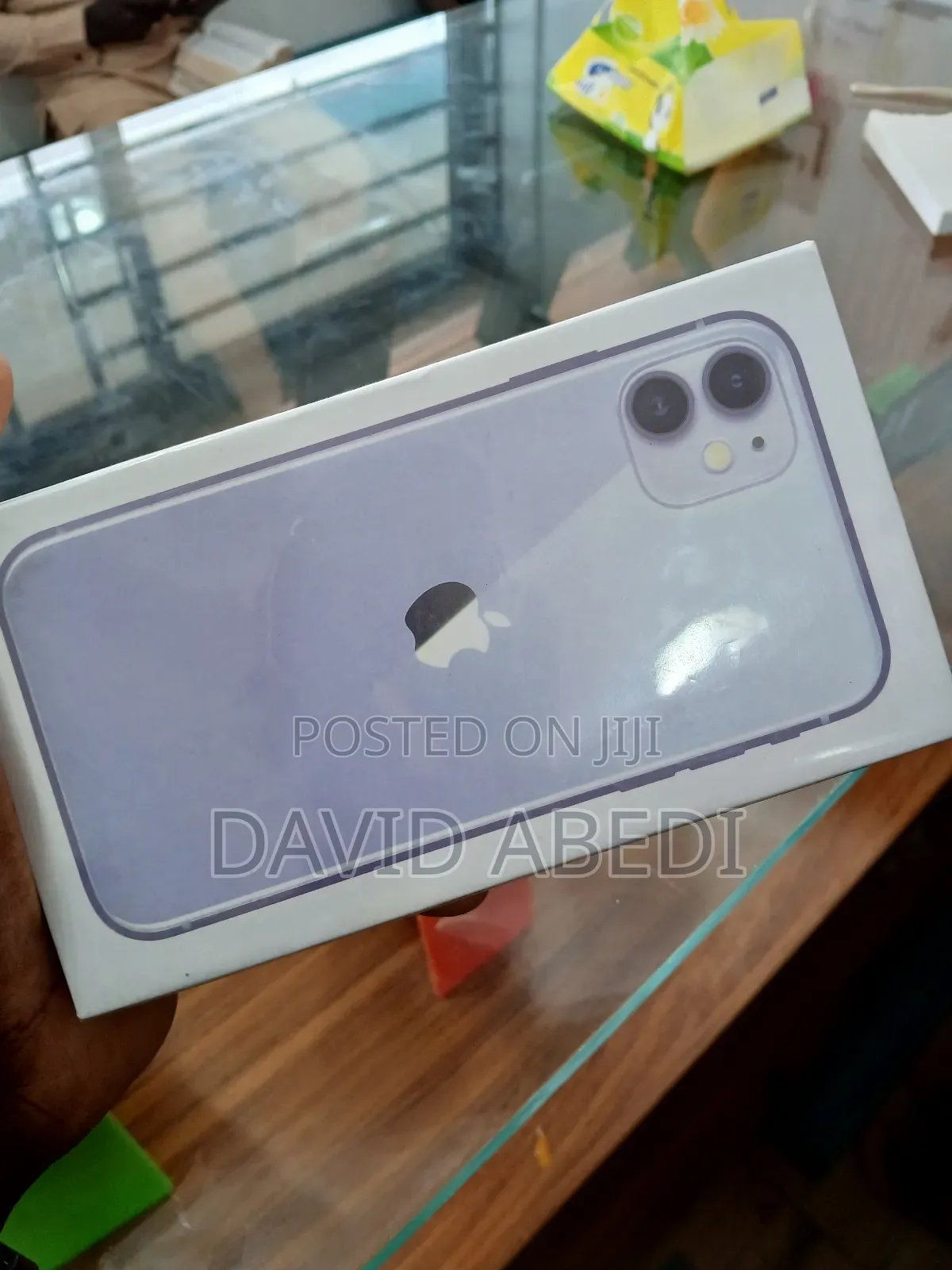 New Apple iPhone 11 64 GB Purple