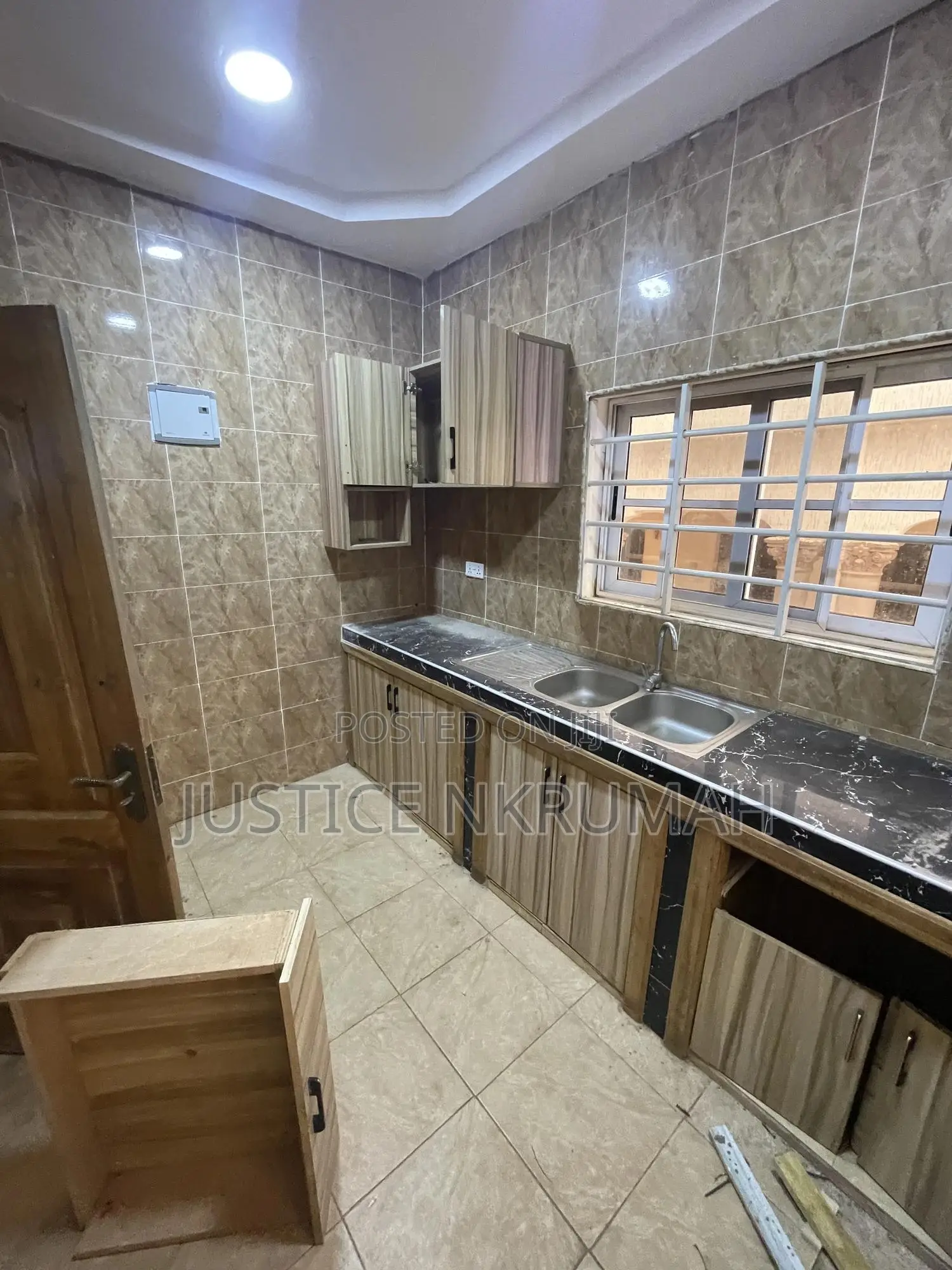 1bdrm Apartment in Mr Justice Estate, Bortiano for rent