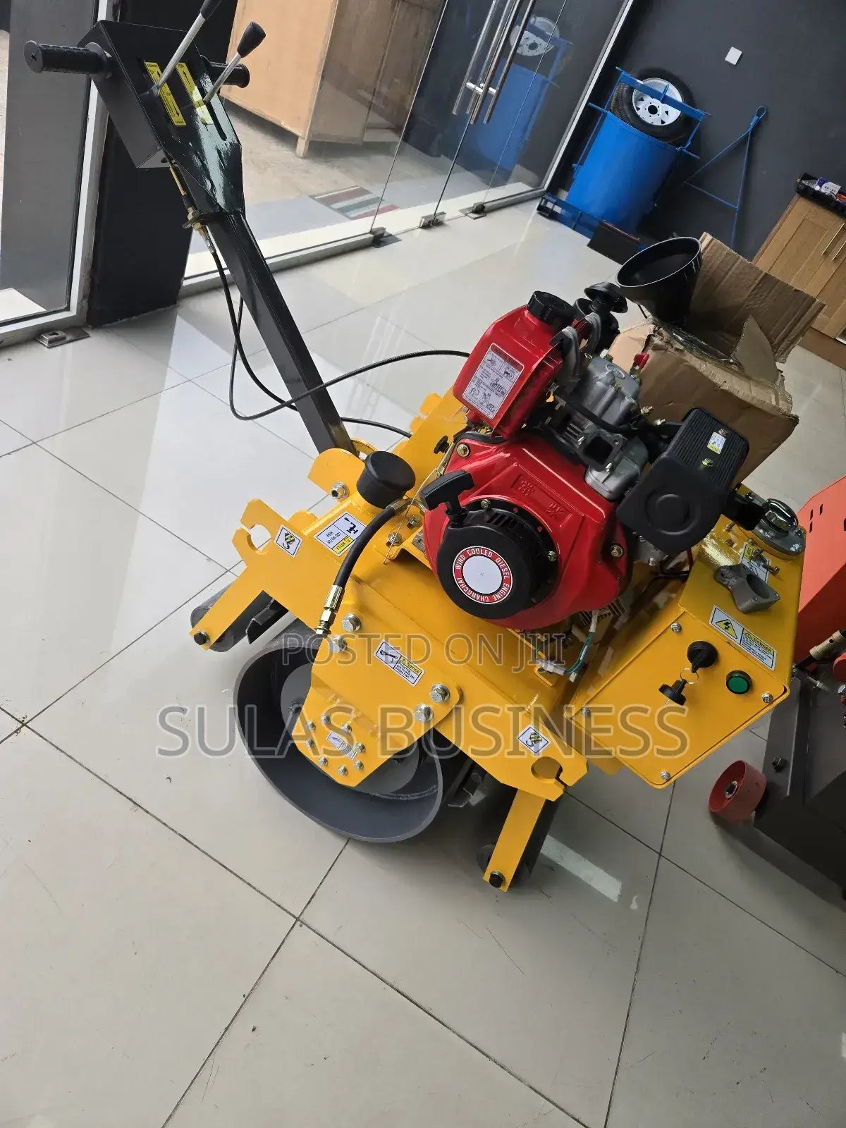 300 Kg Drum Roller Compactor.