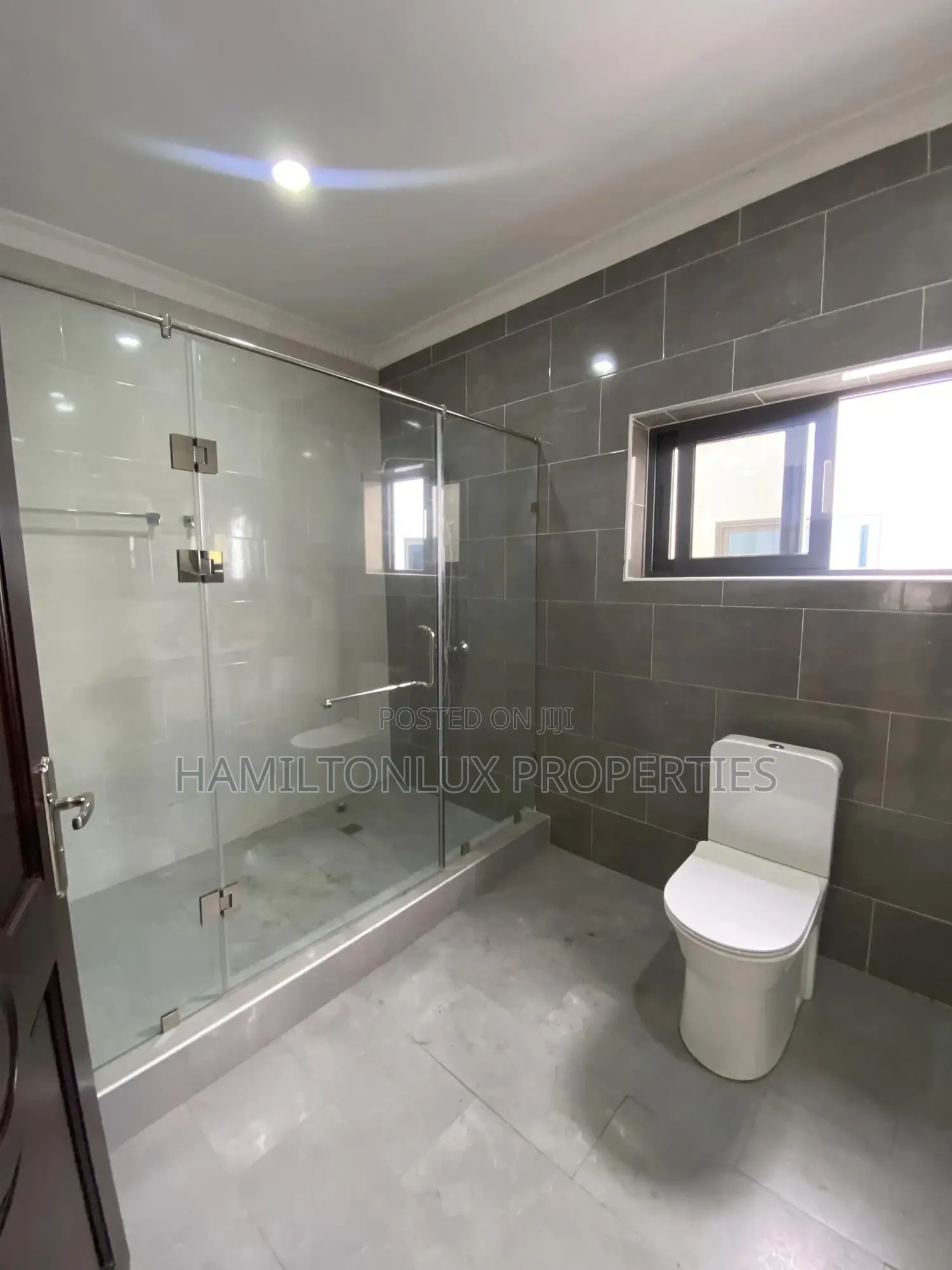 2 Storey 6 Bedroom Office Complex East Legon