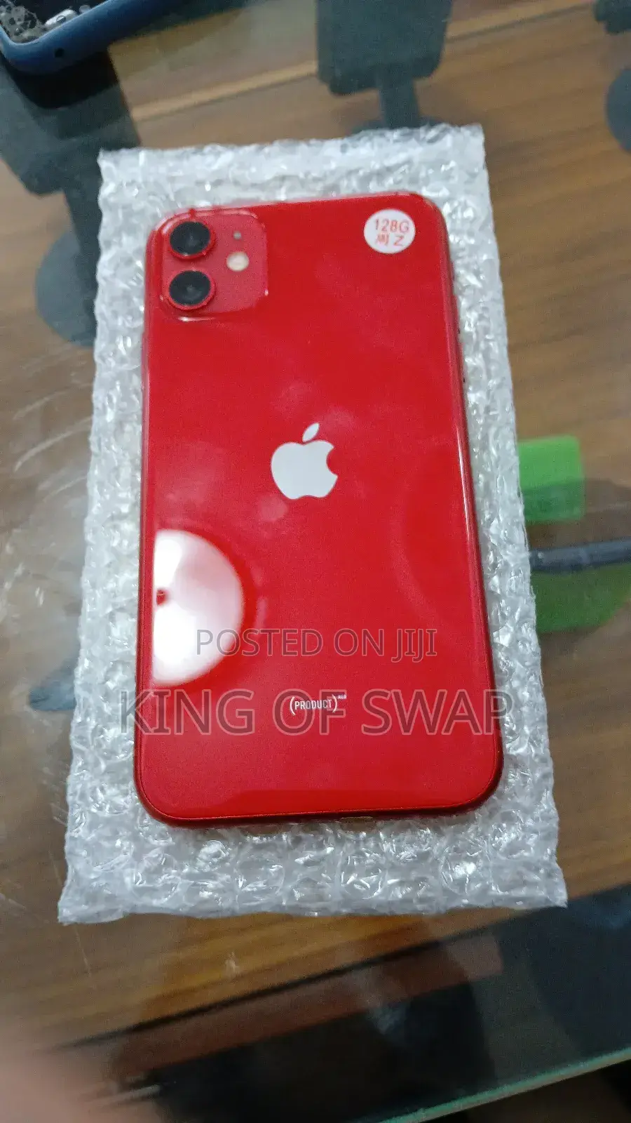 Apple iPhone 11 128 GB Red