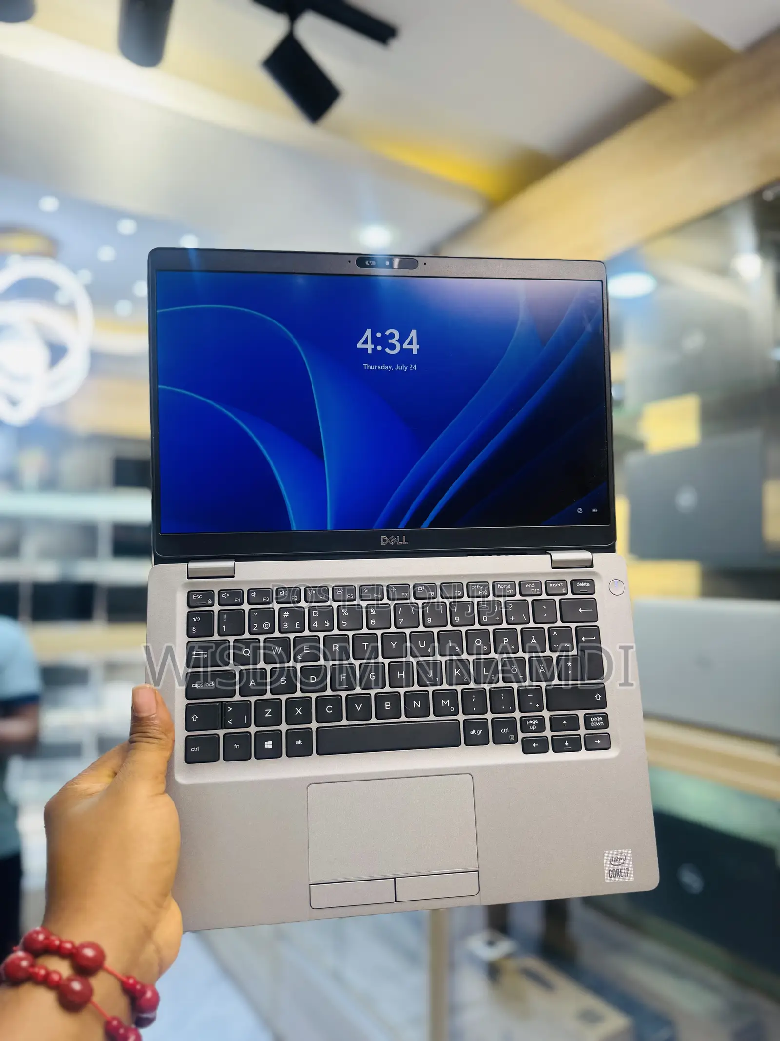 Laptop Dell Latitude 5310 16GB Intel Core i7 SSD 256GB