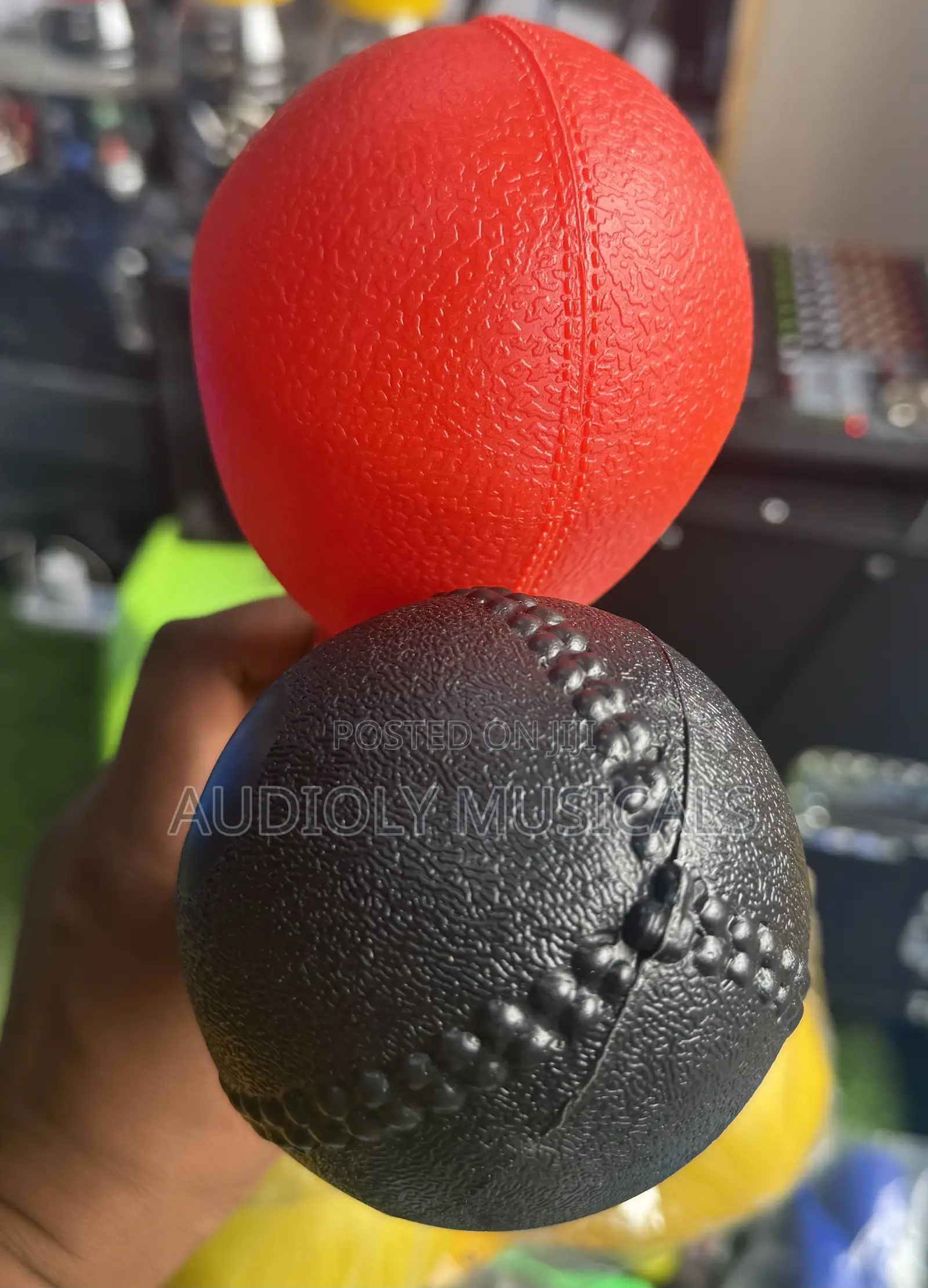 Hand Shaker (Maracas) Pair