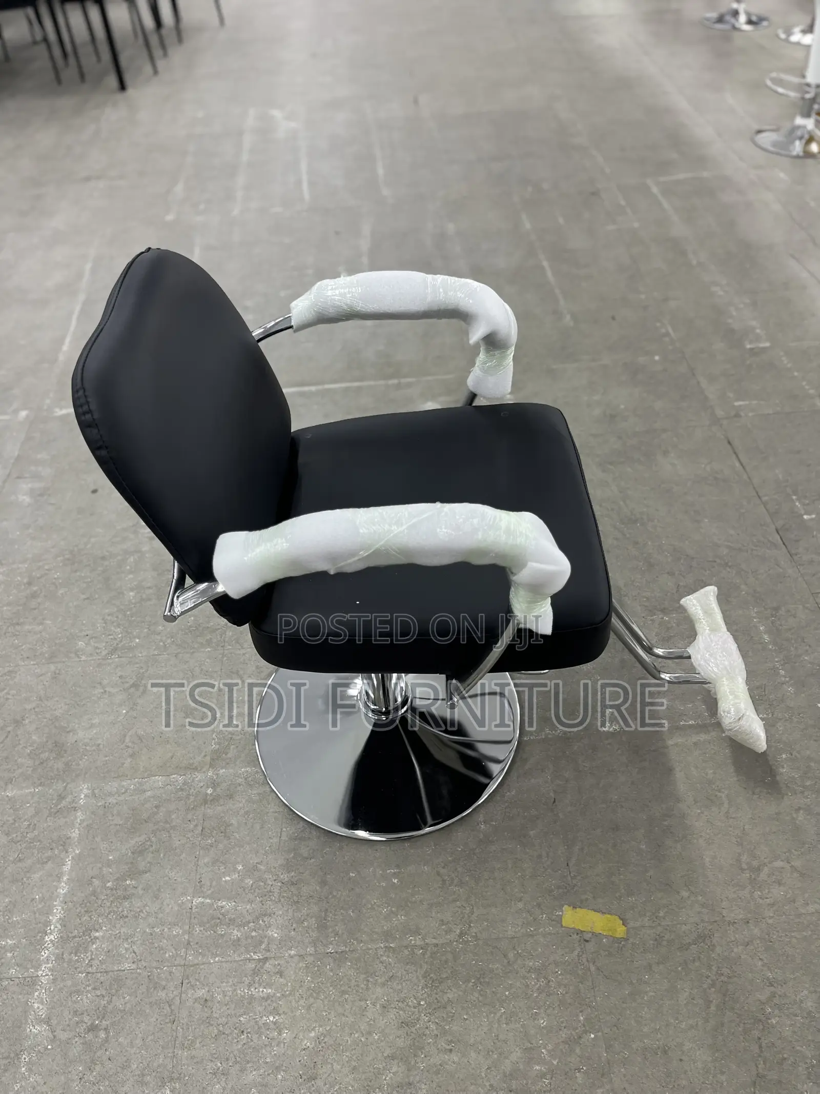Quality Barbering Chair  A -1034