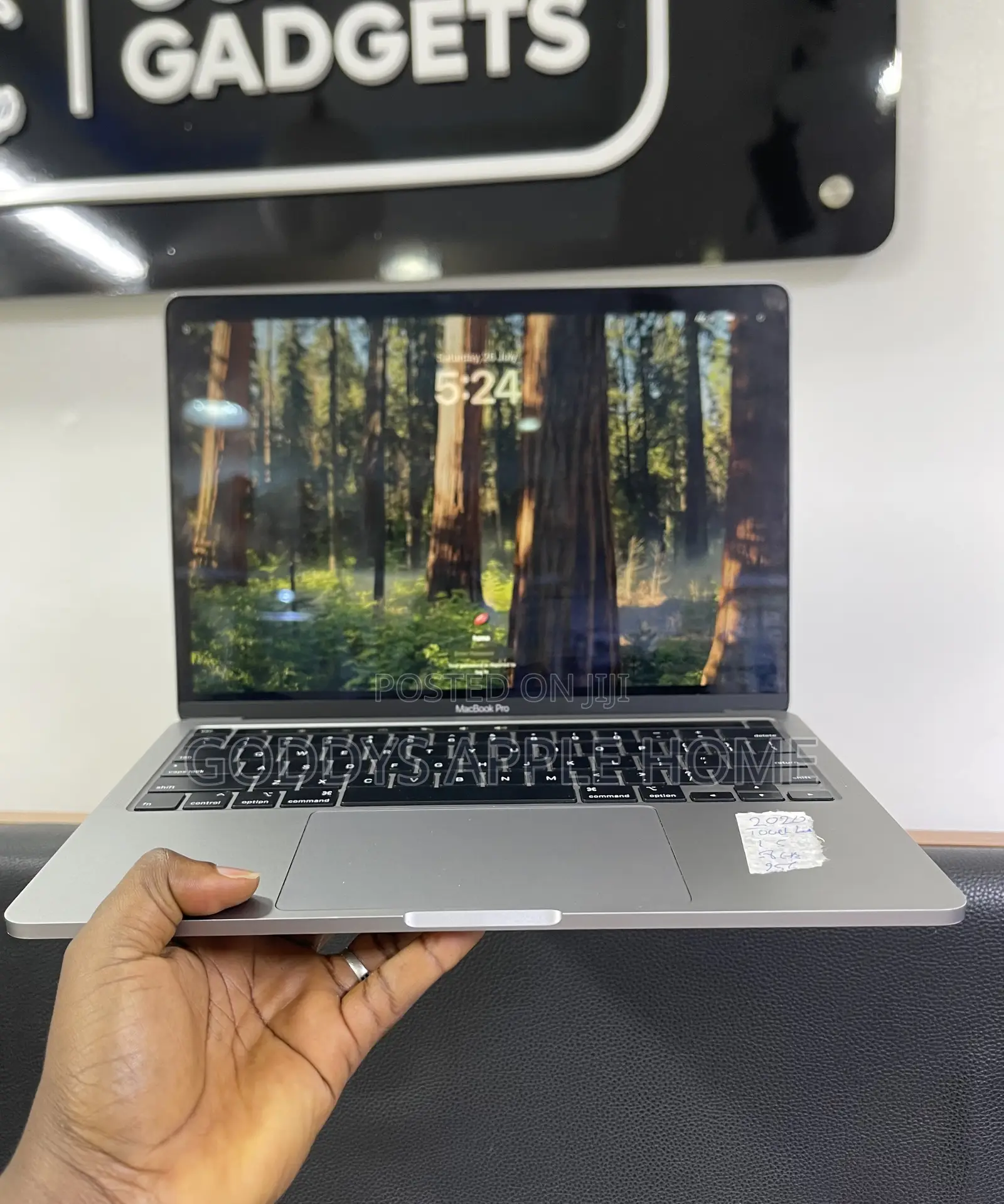 Laptop Apple MacBook Pro 2020 8GB Intel Core I5 SSD 256GB
