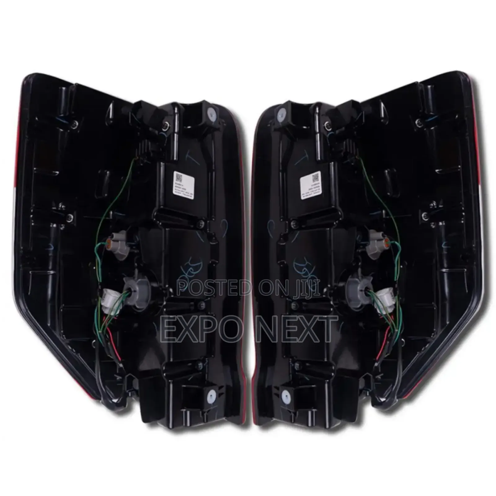 Mitsubishi Triton L200 Tail Light Pair