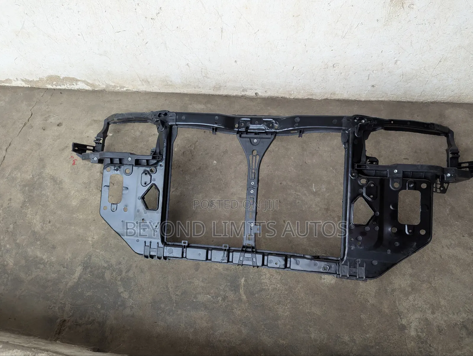 Hyundai Elantra 2007,2008,2009,2010 Radiator Support