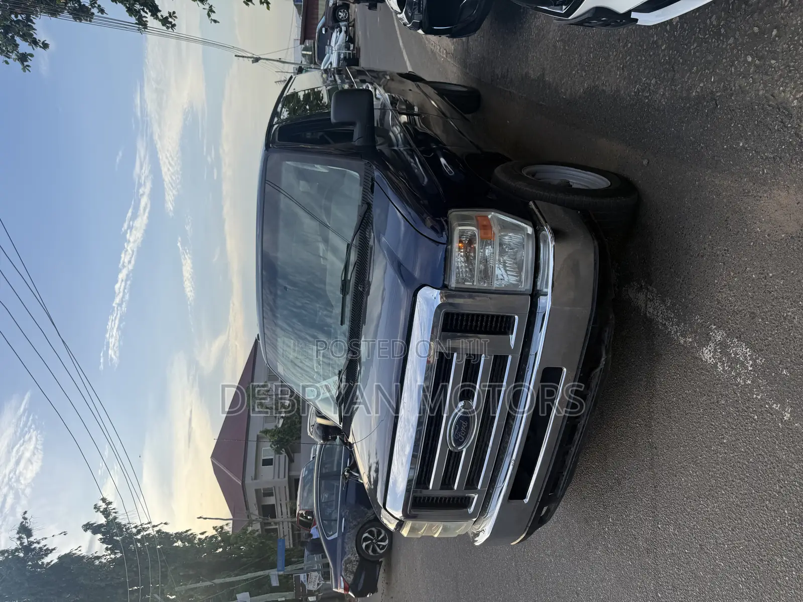 Ford E350 2013 Blue