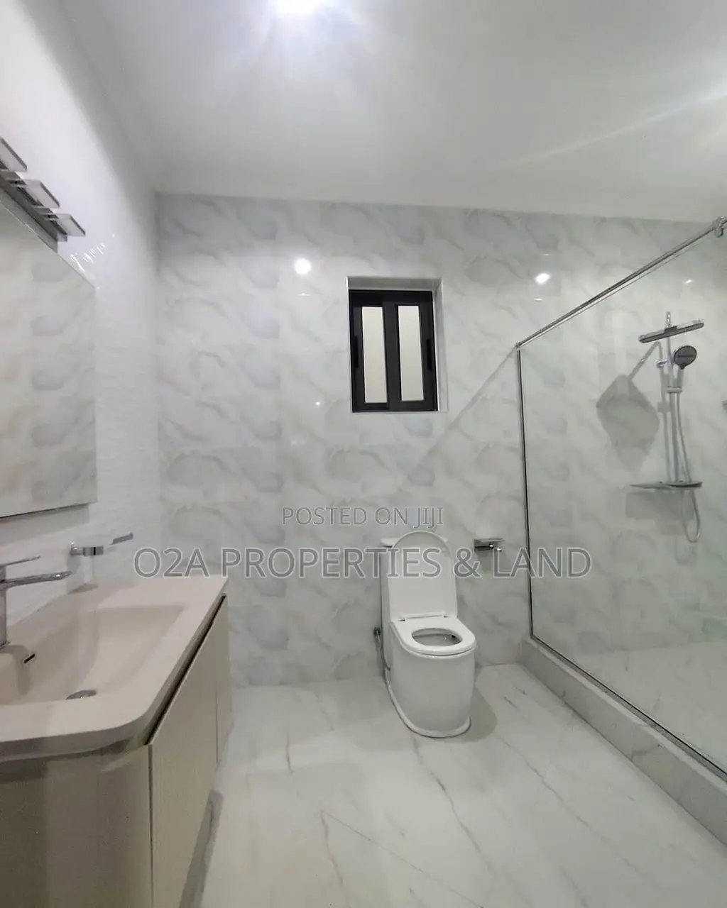 5bdrm House in East Legon, Bawaleshie for rent