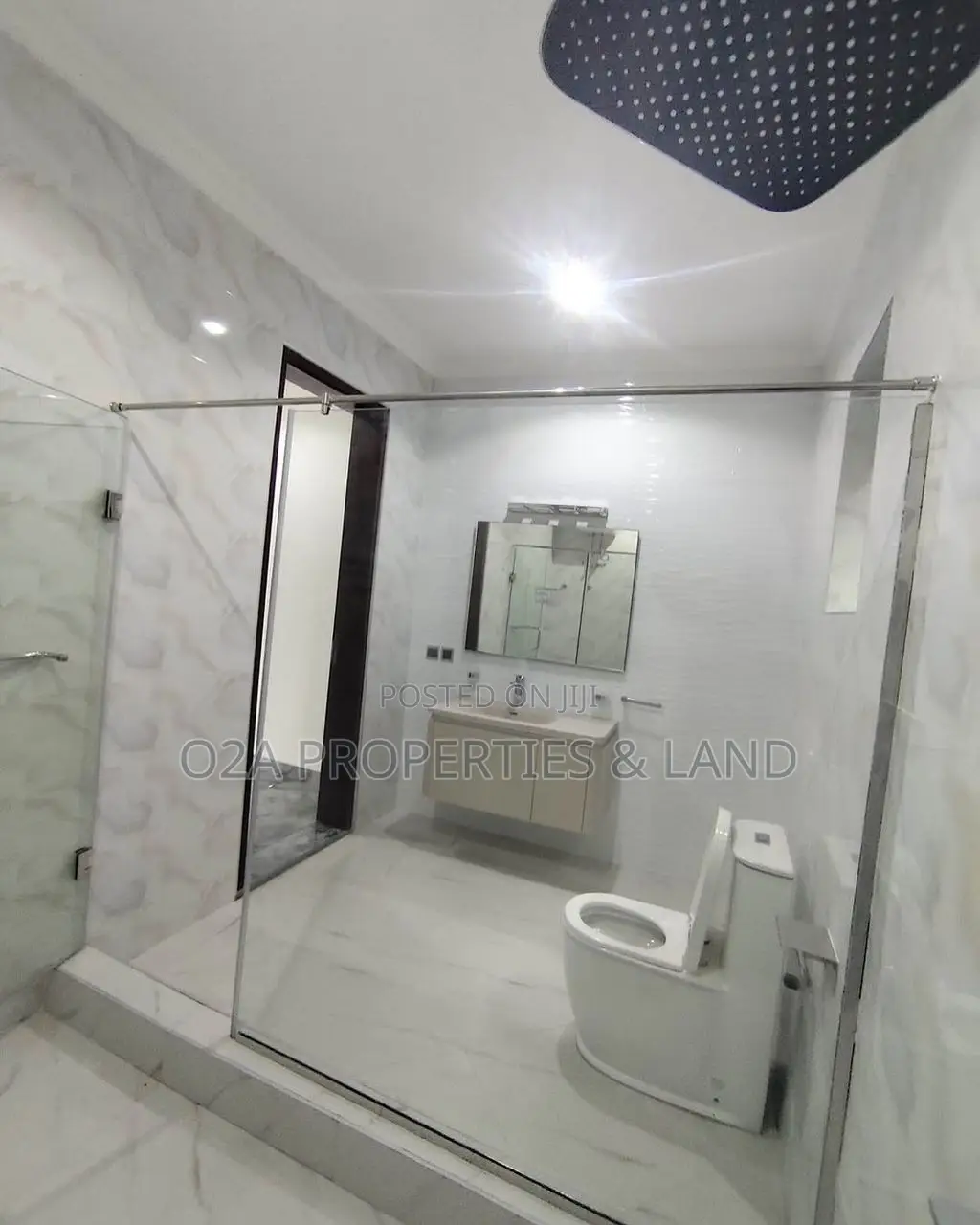5bdrm House in East Legon, Bawaleshie for rent