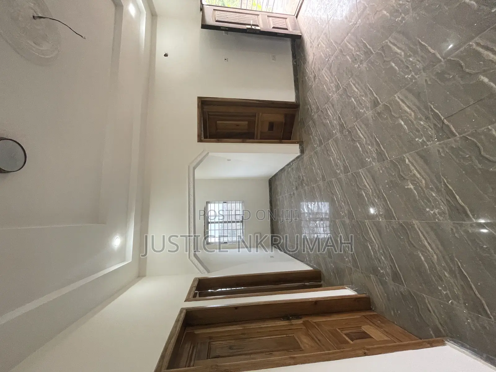 2bdrm Apartment in Mr Justice Estate, Bortiano for rent