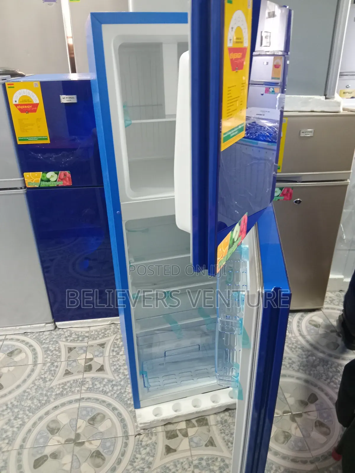 Super Silent Westpool Top Freezer 138l Fridge Westpool