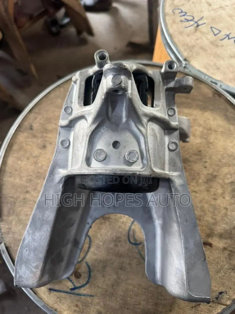 Honda Civic 2017/2019 Engine Seat