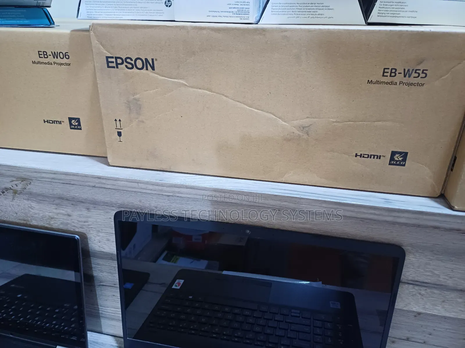 Epson Eb-W55 4000 Lumens Projectors