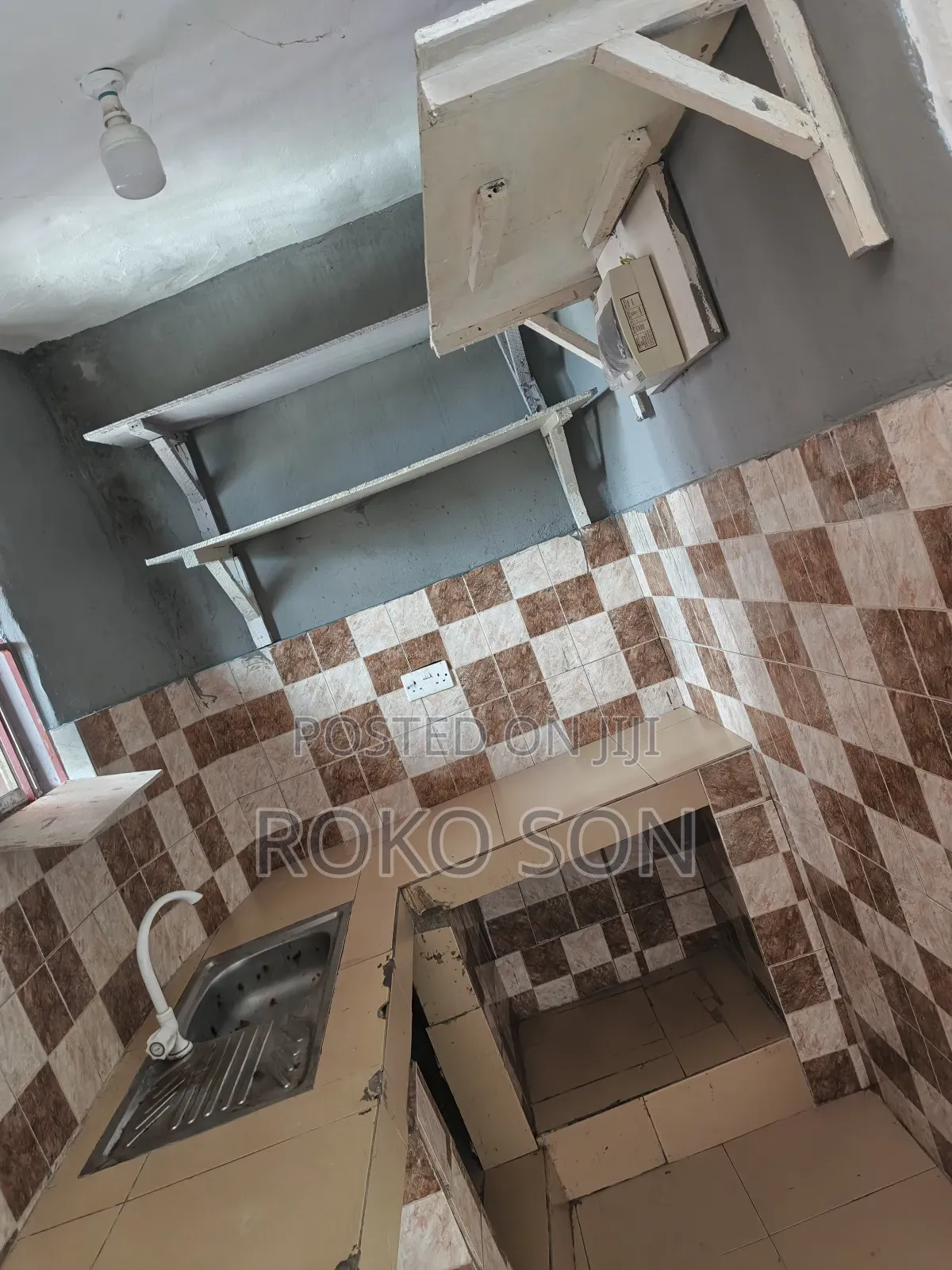 Mini Flat in Dr Roko, Manhean for rent