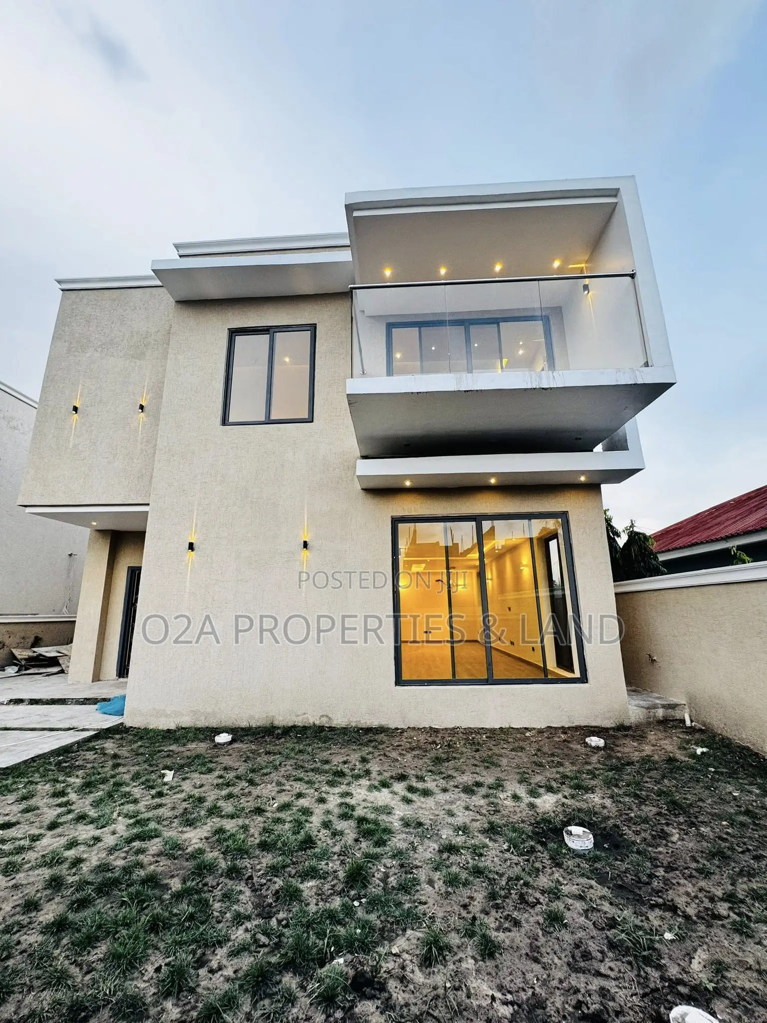 4bdrm House in Ashaley Botwe, for sale