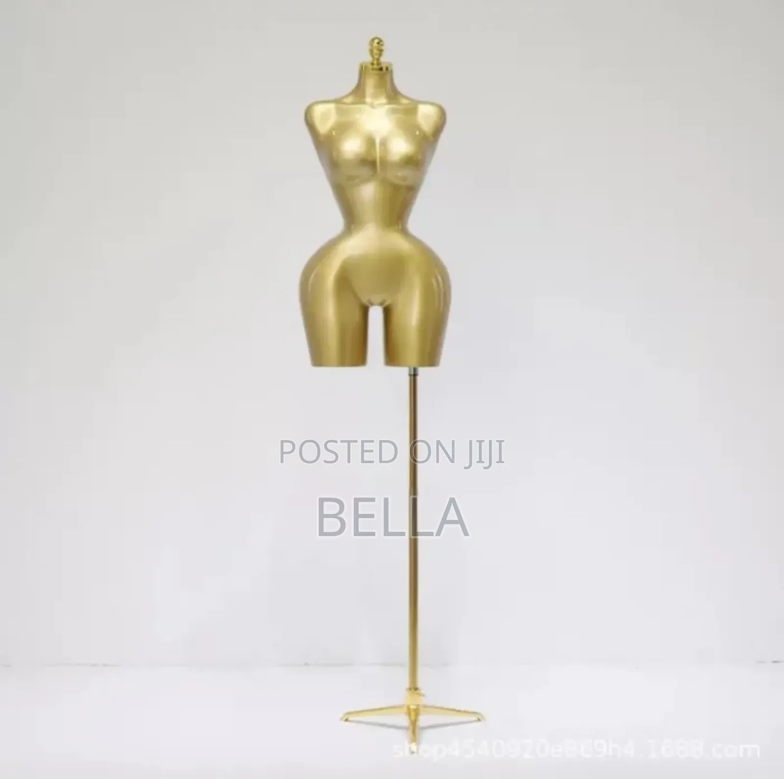 Golden BBL Mannequin